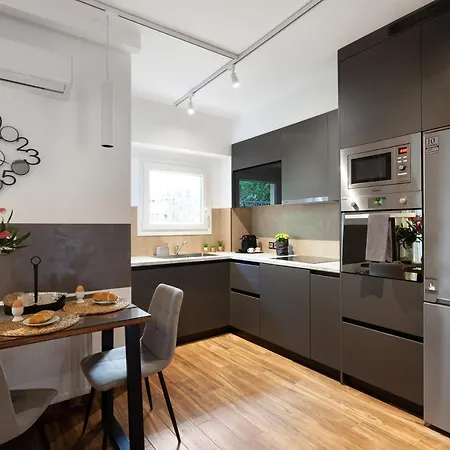 Apartment Seaside By Flisvos Marina Athens