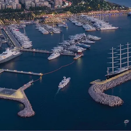 Seaside By Flisvos Marina * Athens